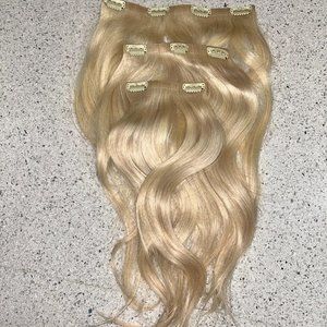 Bellami Silk Seam 16" Ash Blonde Hair Extensions (partial pack)